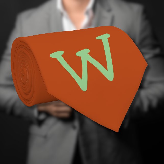 Sage Green Funny Initialbrief | Rostfarbe Krawatte (Von Creator hochgeladen)