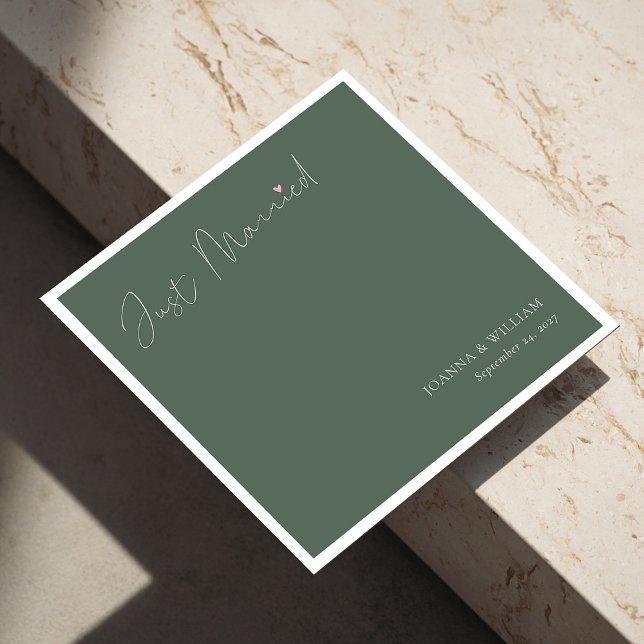 Sage Green Just Married Wedding Napkins mit Namen Serviette (Sage Green Just Married Wedding Napkins with Names)
