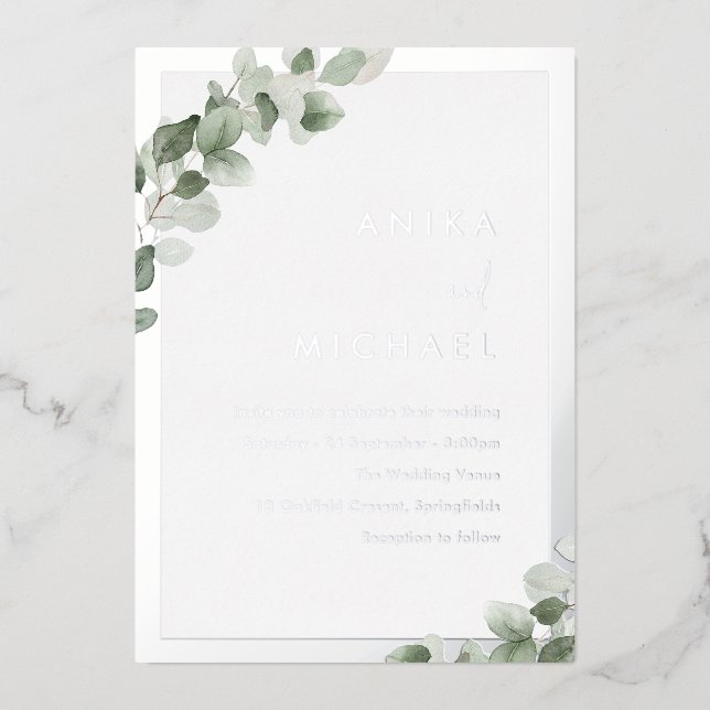 Sage Green Leaf & Silver Elegante Hochzeit Folieneinladung (Vorderseite)