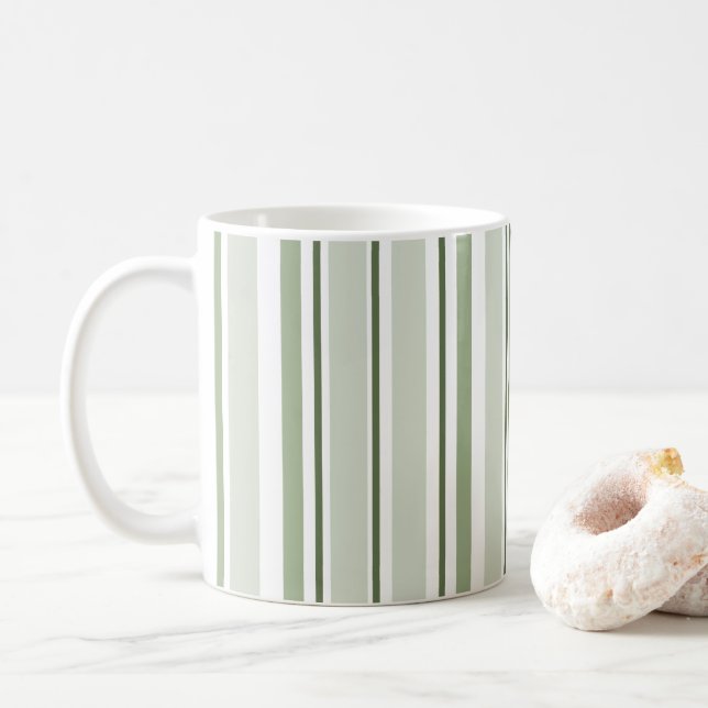 Sage Green (Light, Medium, Dark) and White Stripes Kaffeetasse (Mit Donut)