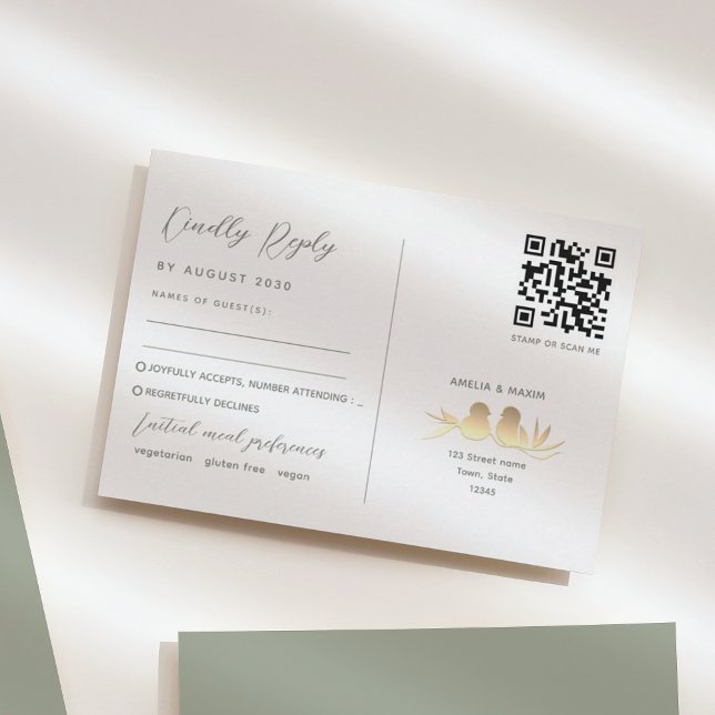 Sage Green Lovebirds Wedding QR RSVP Karte (Von Creator hochgeladen)
