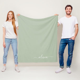 Sage Green Minimalistisch Modern Monogram Elegant Fleecedecke