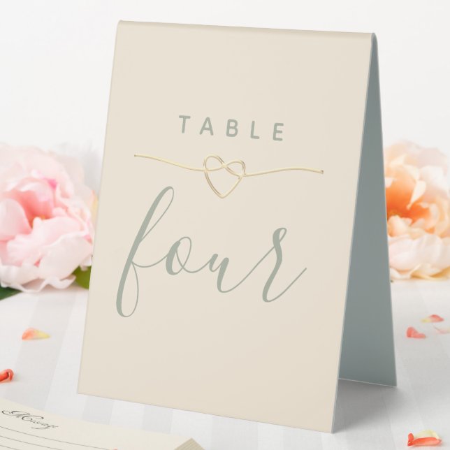 Sage Green Minimalistisch Modern Wedding Tischnumm Tischaufsteller (In Situ (Hochzeit))