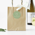 Sage Green Modern Dankeschön Card Gastgeschenk Hoc Runder Aufkleber<br><div class="desc">Sie suchen eine einzigartige und elegante Art, Ihre Hochzeitsfeier zu Siegel? Schauen Sie nicht weiter als schlauer grün modern danke Ihnen Karte Siegel oder Gastgeschenk Hochzeit personalisierte Aufkleber! Dieses Set zeichnet sich durch ein klassisches rundes Design mit einem schlauen, grünen Hochzeitszelt aus. Es ist perfekt für jede minimalistische oder elegante...</div>
