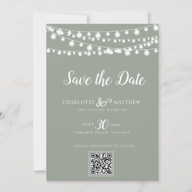 Sage Green String Lights Modernes Skript Rette das Save The Date (Vorderseite)