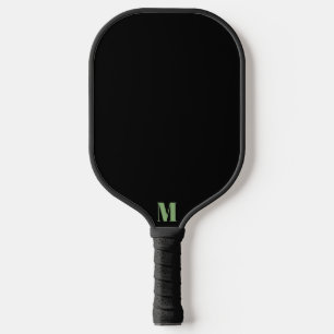 Sage Green und Black Modern Monogram Pickleball Schläger
