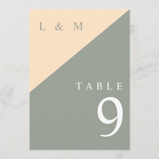 Sage Green und Cream Monogram Wedding Tischnummer (Vorderseite)