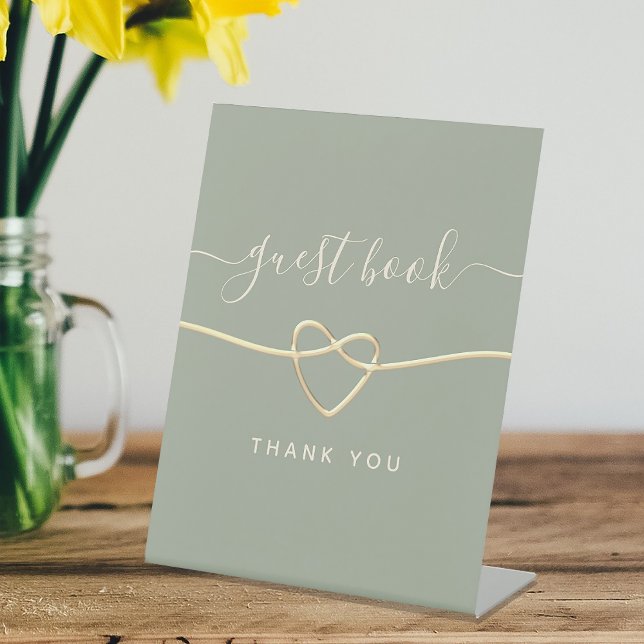 Sage Green Wedding Guest Book Sign mit Gold Heart Sockelschild (Von Creator hochgeladen)