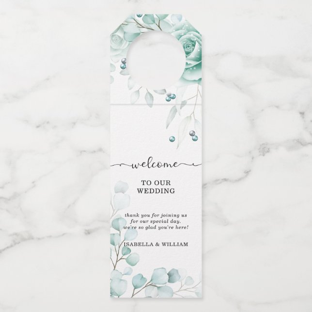 Sage Grüntöne Blumenhochzeit Personalisiert Flaschenanhänger (Vorderseite)