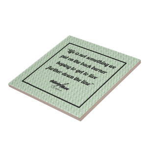 Sage Life Keramik Tile von Adiela Akoo Fliese
