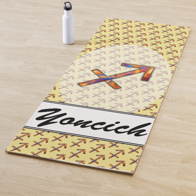 Sagittarius Zodiac Symbol Element von K Yoncich Yogamatte (Beispiel)