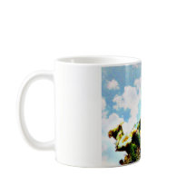 Saguaro tauchte in der Wolken-Kaffeetasse/Tasse
