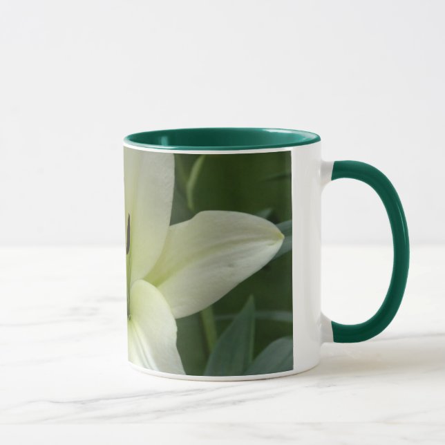 Sahnige Lilien-Tasse Tasse (Rechts)