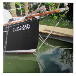 Sailboat Bow Sprit on CeramicTile Fliese