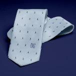 Sailboote Mit Monogramm Light Blue Krawatte<br><div class="desc">Segelboote auf hellblauem Hintergrund. Personalisieren Sie mit einem Monogramm,  um das perfekte aus einem freundlichen Geschenk zu machen. Suchen Sie eine andere Farbe? Kein Problem! Klicken Sie einfach auf die Schaltfläche "Anpassen" und wählen Sie die Hintergrundfarbe Ihrer Wahl aus.</div>