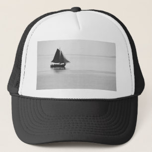 Sailing boat truckerkappe
