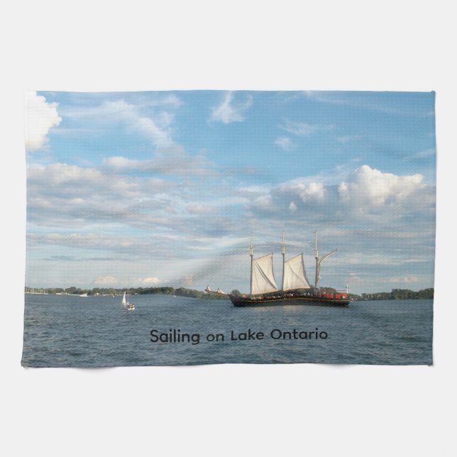 Sailing on Lake Ontario Kitchen Towel Geschirrtuch (Horizontal)
