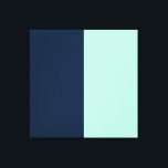 Sailor Blue und Minze Leinwanddruck<br><div class="desc">Sailor Blue und Mint ist eine coole und unerwartete Farbkombination, die im Konflikt funktioniert. Icy Mint ist frisch, zingig und sehr viel auf dem Trend und zieht eine Marinebar Farbe, die tief, reich und gedämpft ist. Wenn sie konvergieren, ist das Ergebnis interessant und elegant. Diese Farbpalette wäre wunderbar, wenn sie...</div>
