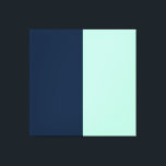 Sailor Blue und Minze Leinwanddruck<br><div class="desc">Sailor Blue und Mint ist eine coole und unerwartete Farbkombination, die im Konflikt funktioniert. Icy Mint ist frisch, zingig und sehr viel auf dem Trend und zieht eine Marinebar Farbe, die tief, reich und gedämpft ist. Wenn sie konvergieren, ist das Ergebnis interessant und elegant. Diese Farbpalette wäre wunderbar, wenn sie...</div>