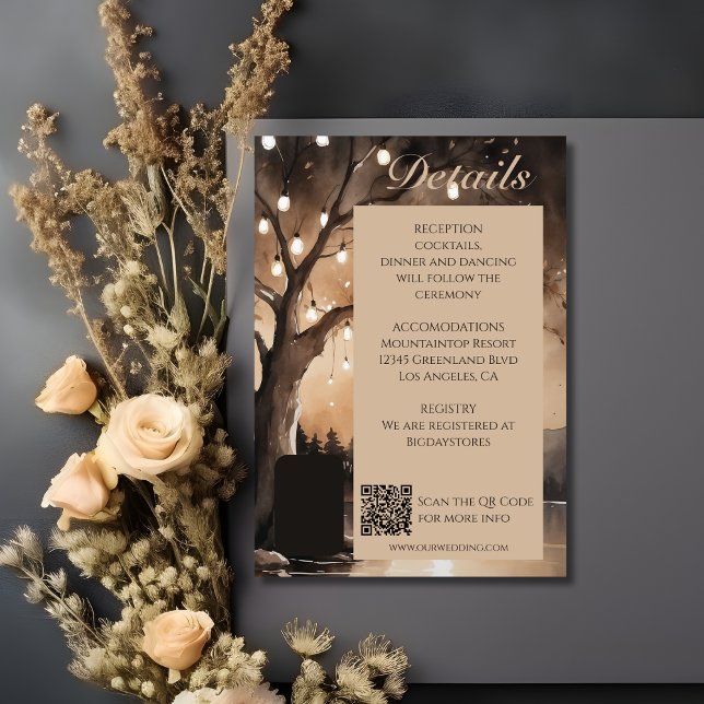 Saitenlichter auf einer romantischen Hochzeit mit  Begleitkarte (Von Creator hochgeladen)