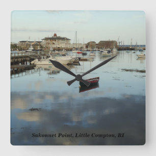 Sakonnet Punkt, kleines Compton, RI Quadratische Wanduhr