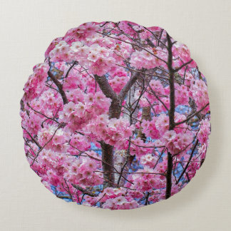 Sakura Coussin - Embrace Nature's Beauty