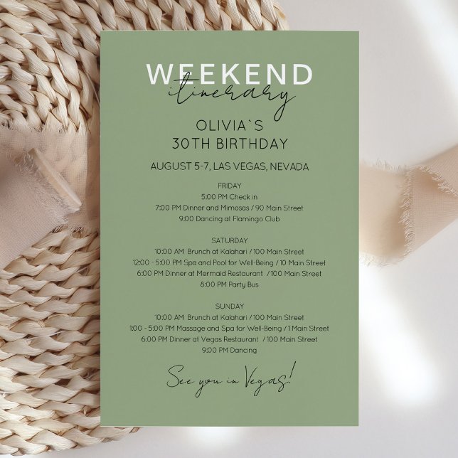 Salbeigrüne Wochenend-Geburtstags-Itinerary-Einlad (Aesthetic Sage Green Birthday Itinerary Invitation Design)
