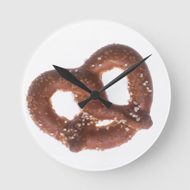 Salted Pretzel Runde Wanduhr (Vorderseite)