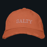 SALTY Sarcastic Redewendungen in Orange und Pink Bestickte Baseballkappe<br><div class="desc">Ein cooles besticktes typografisches Design mit dem sarkastischen Sprichwort "SALTY" in Rosa Buchstaben auf einem farbigen Hintergrund in Burnt Orange.</div>
