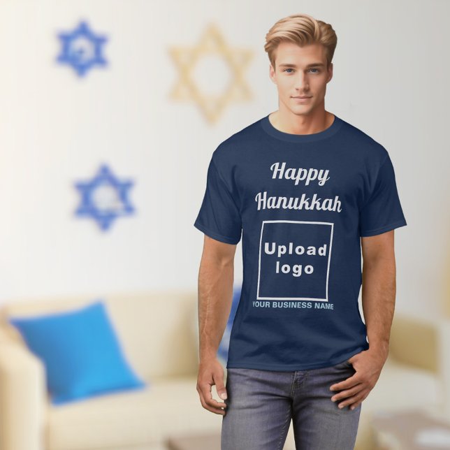 Salutation des entreprises Hanoukka sur le T-shirt (Hanukkah greeting, business name and logo on navy blue t-shirt)