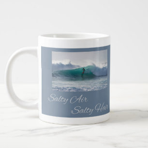 Salzige Luft Salziges Haar, Surfen Strandhaus an d Jumbo-Tasse