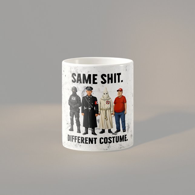 Same Different Costume Kaffeetasse (Von Creator hochgeladen)