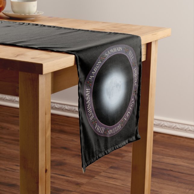 Samhain Rad des Jahr-Altar-Stoffes Mittelgroßer Tischläufer (Beispiel)