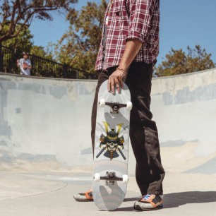 Samouraï Japonais Crânes Katanas Skateboard