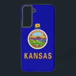 Samsung Galaxy S22 Plus Fallflagge von Kansas Hülle<br><div class="desc">Hier ist eine Beschreibung für das Samsung Galaxy S22 Plus Cover mit der Flagge von Kansas: Erhöhen Sie Ihre Samsung Galaxy S22 Plus mit unserem exklusiven Handy Cover, das die lebendige Flagge von Kansas zeigt! Dieses Cover wurde mit Präzision erstellt und zeigt stolz das unverwechselbare Design der Kansas-Staatsflagge. Mit einem...</div>