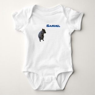 Samuel Name mit Aussie Quokka, Baby Bodysuit Baby Strampler