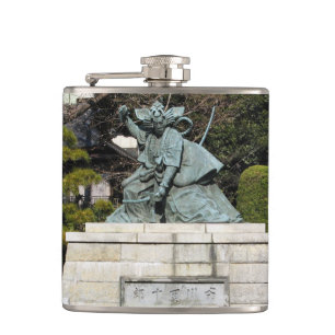 Samurai Kamakura Gongoro Kagemasa Kabuki Statue Flachmann