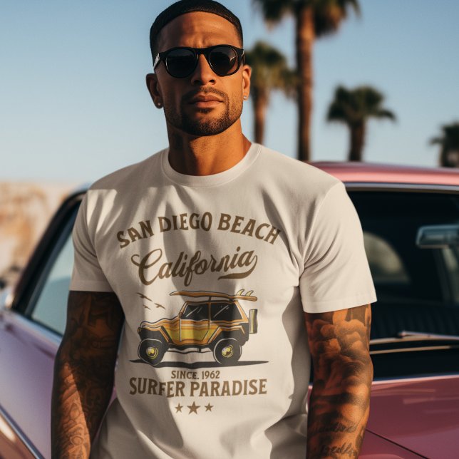 San Diego California Surfer Paradise T-Shirt (Von Creator hochgeladen)