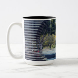 San Francisco City View through Metal Frame Zweifarbige Tasse