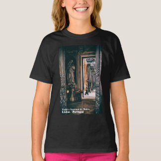 San Rita Cascia Statue im Palazzo Civico T-Shirt