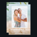 Sand and and Sea Beach Foto Weihnachten<br><div class="desc">Teilen Sie Ihr Lieblings-Strandurlaub-Foto oder Foto bei warmem Wetter auf unserer Weihnachtskarte mit Ihrer Nachricht in schick weißem Text. Wählen Sie Matte für schwerstes Papier und High Definition für beste Druckqualität.</div>