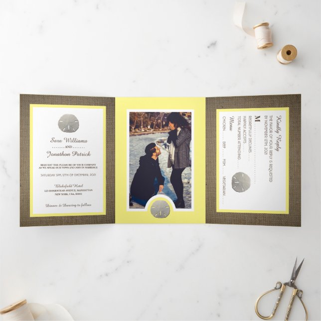 Sand Dollars & Burlap, Lemon Beach Wedding Suite Dreifach Gefaltete Einladung (Innenseite)