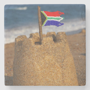 Sandburg mit südafrikanischer Flagge, Umhlanga Steinuntersetzer