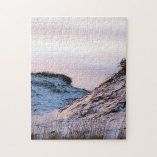 Sanddünen bei Dämmerung auf einem zu einem Puzzle 
