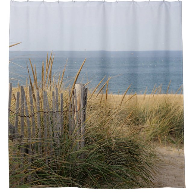Sanddünen durch den Ozean Duschvorhang (Vorderseite)