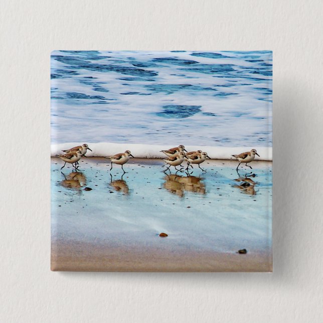Sandpipers Running Along The Beach Button (Vorderseite)