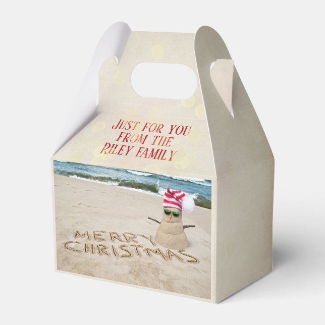 Sandschneemann am Strand Geschenkschachtel (Vorderseite)