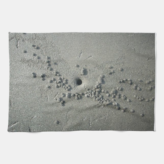 Sandskulpturen: Beach Crabs-Made Sand Formationen Geschirrtuch (Horizontal)