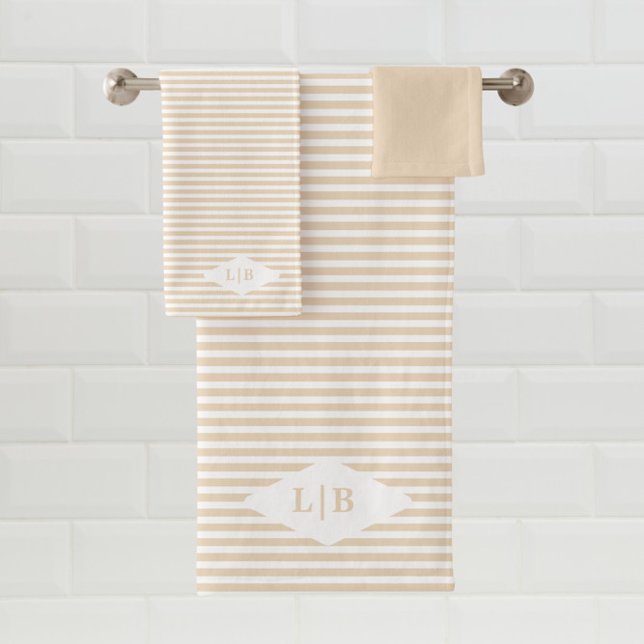 Sandstreifen-Initialen Badetuch-Set Badhandtuch Set (Von Creator hochgeladen)