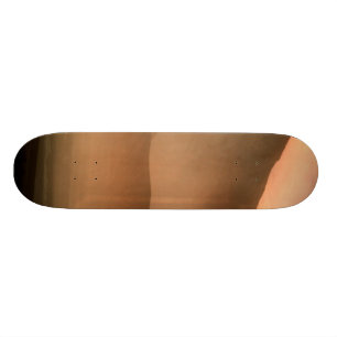 Sandsturm an den Süßhülsenbaum-Sanddünen, Skateboard